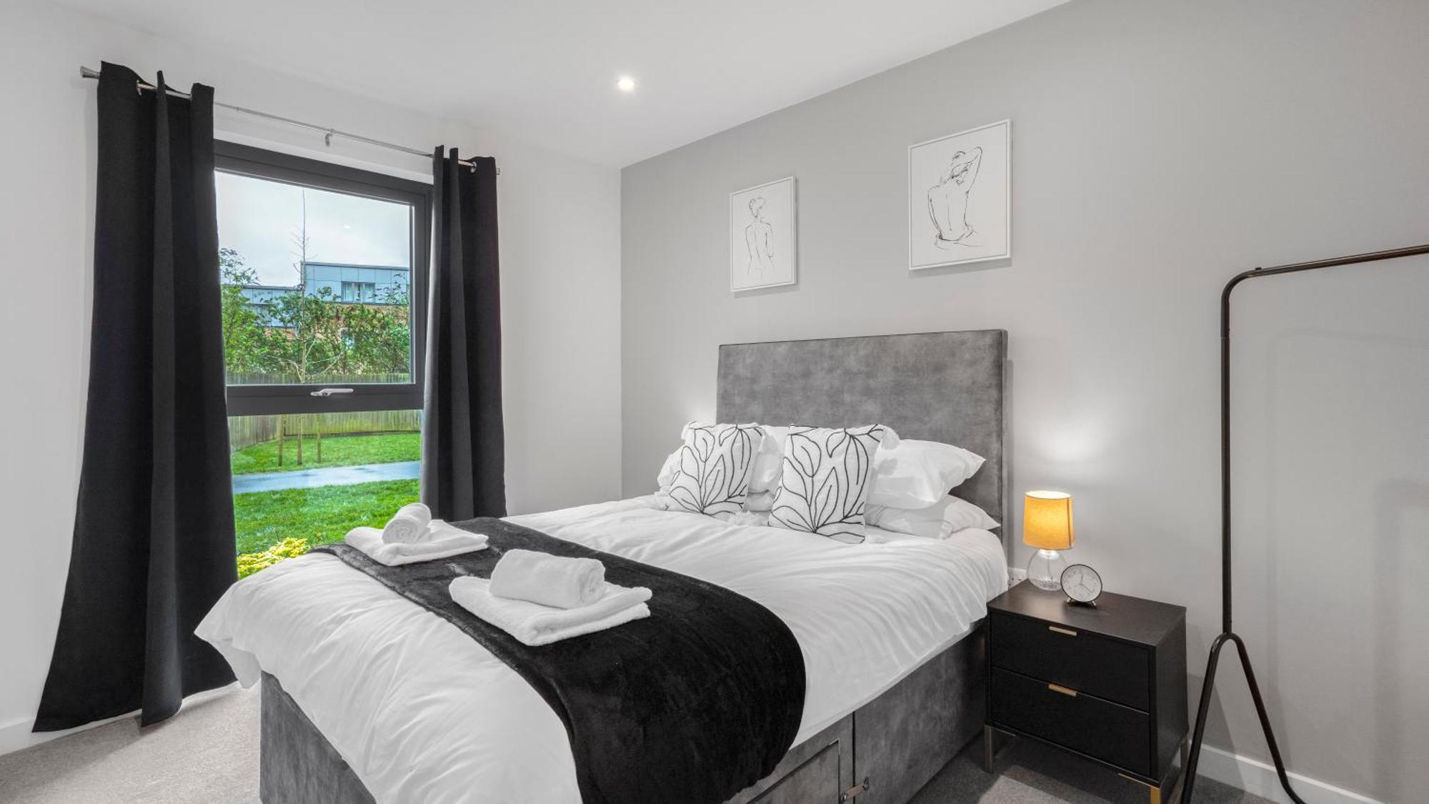 Axium Escape- 2 Bed Apartment, Birmingham City Centre ภายนอก รูปภาพ