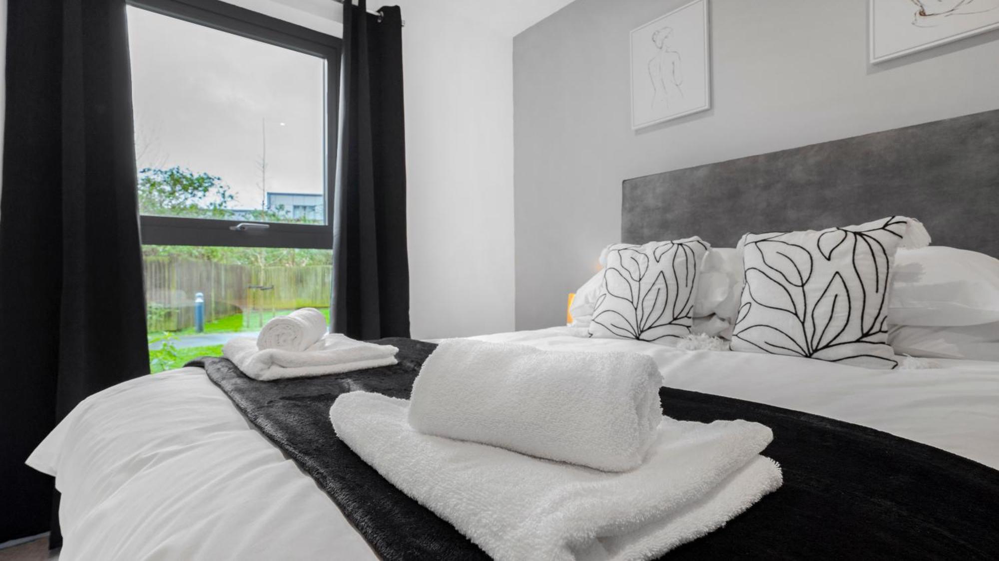Axium Escape- 2 Bed Apartment, Birmingham City Centre ภายนอก รูปภาพ