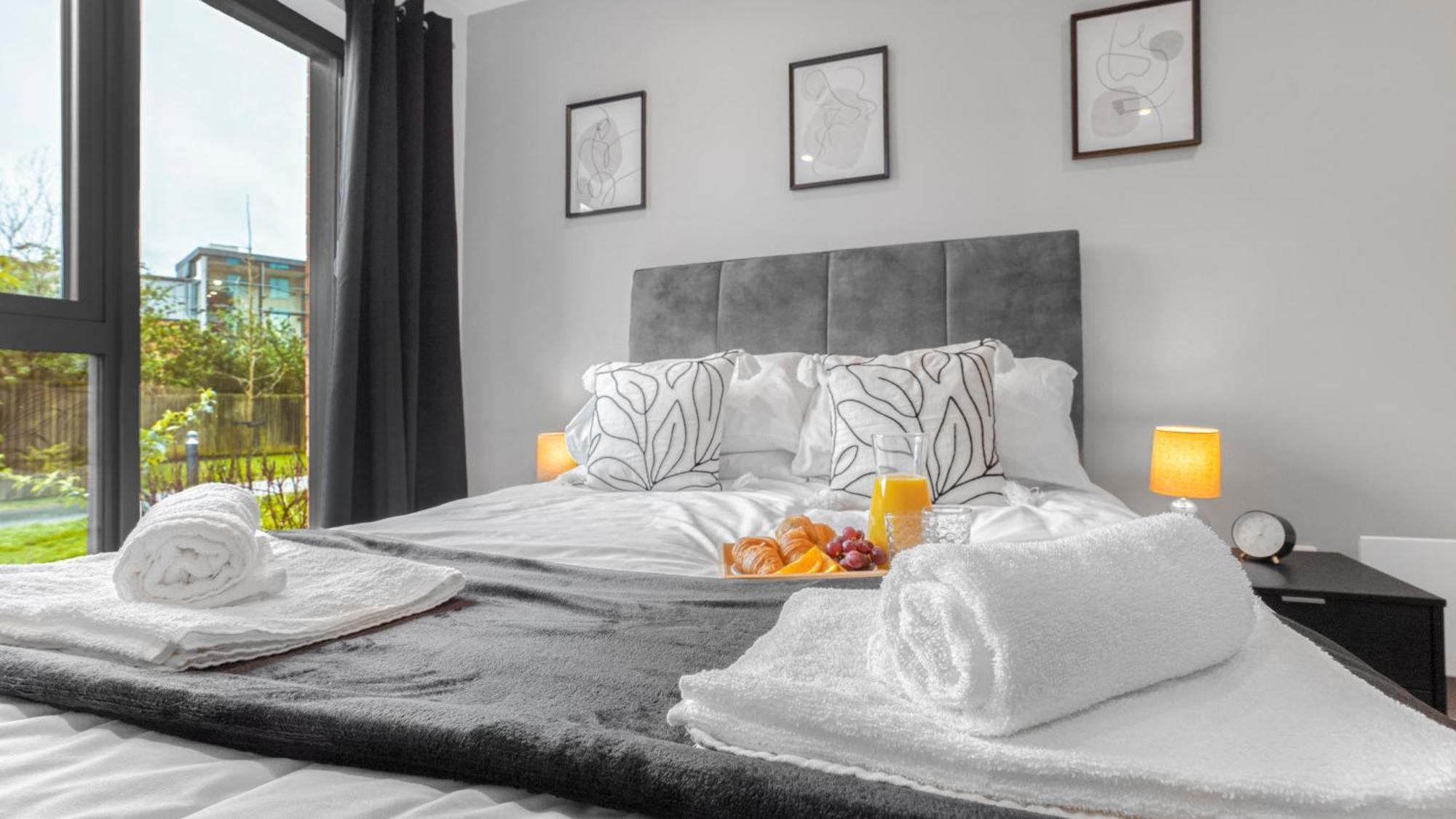Axium Escape- 2 Bed Apartment, Birmingham City Centre ภายนอก รูปภาพ